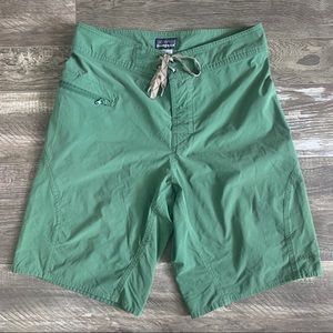 Men’s Patagonia Swim Active Shorts Size 29